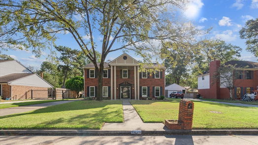 Houston 2-story, 5-bed 4206 Woodbridge Drive-idx