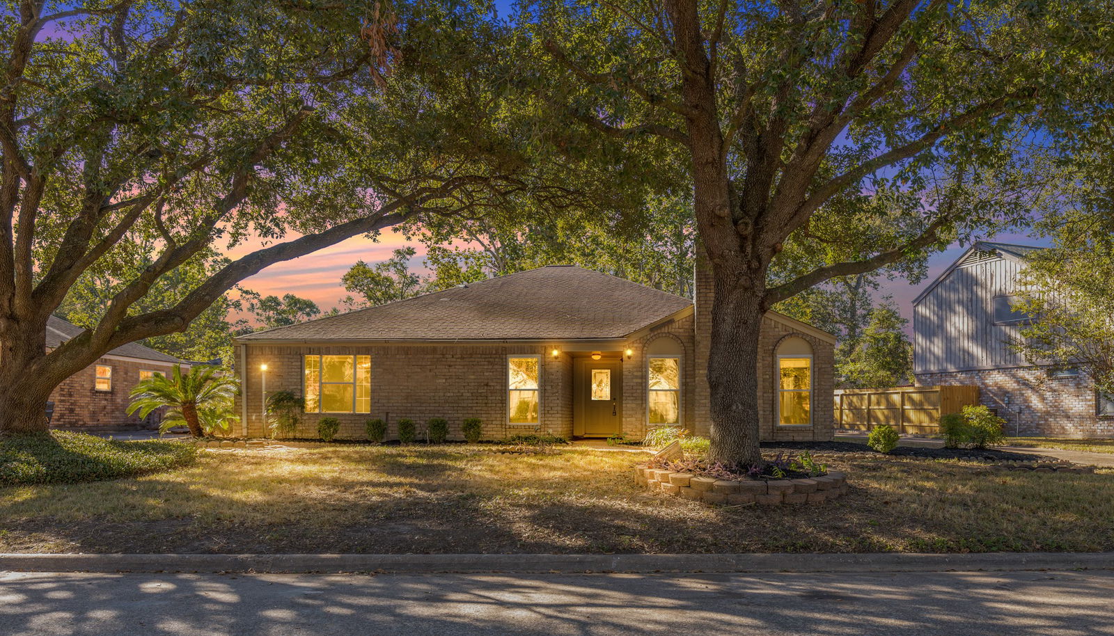 Houston 1-story, 4-bed 3907 Maple Heights Drive-idx