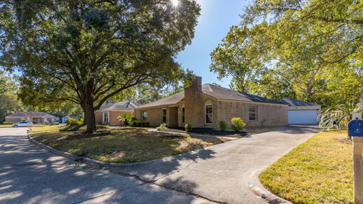 Houston 1-story, 4-bed 3907 Maple Heights Drive-idx