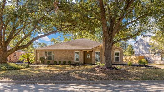 Houston 1-story, 4-bed 3907 Maple Heights Drive-idx