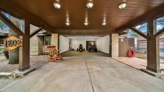 Houston 1-story, 3-bed 1202 Burning Tree Road-idx