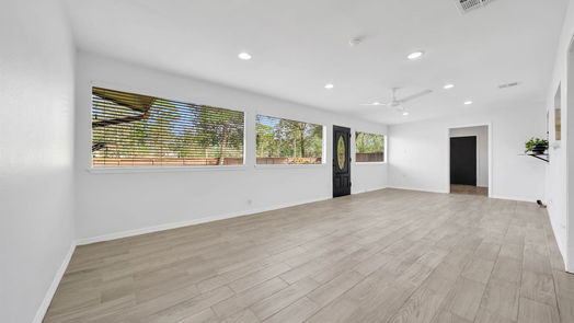 Houston 1-story, 3-bed 1202 Burning Tree Road-idx