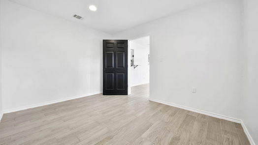 Houston 1-story, 3-bed 1202 Burning Tree Road-idx