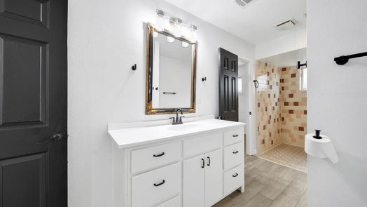 Houston 1-story, 3-bed 1202 Burning Tree Road-idx