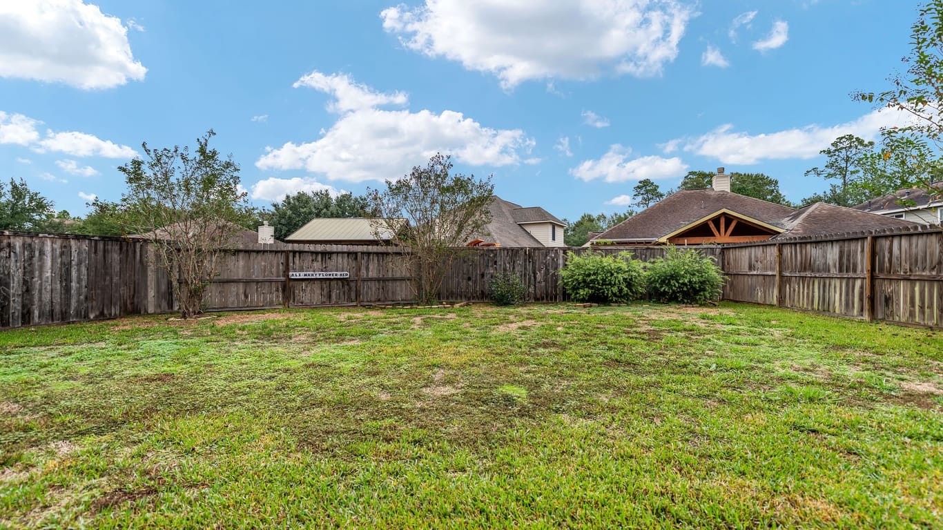 Kingwood 2-story, 3-bed 21884 Whispering Forest Drive-idx
