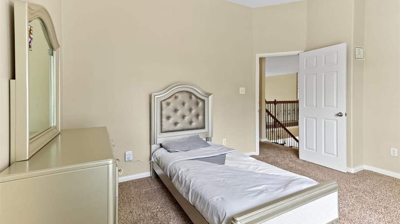 Kingwood 2-story, 4-bed 26035 Lavender Jade Court-idx