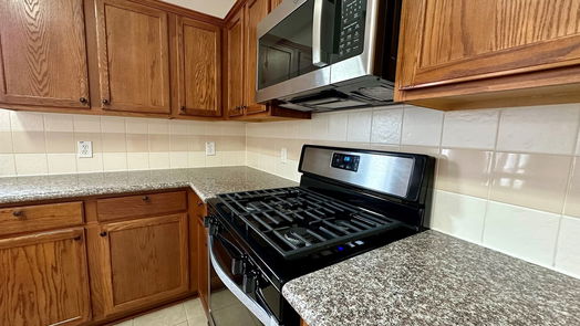 Kingwood 2-story, 4-bed 21542 Duke Alexander Drive-idx