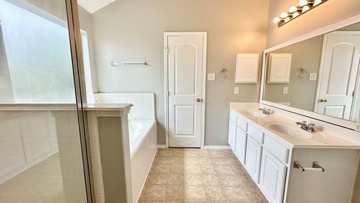Kingwood 2-story, 4-bed 21542 Duke Alexander Drive-idx