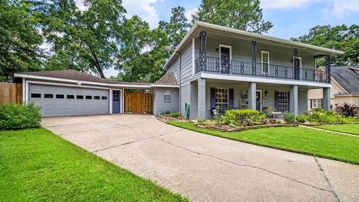 Kingwood 2-story, 4-bed 1906 Lakeville Drive-idx