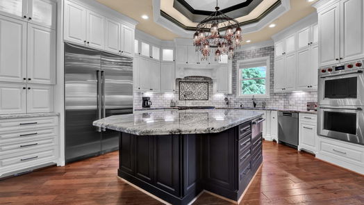 Kingwood 2-story, 5-bed 3 Forest Course Circle-idx