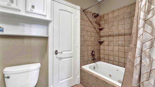 Kingwood 2-story, 5-bed 3 Forest Course Circle-idx
