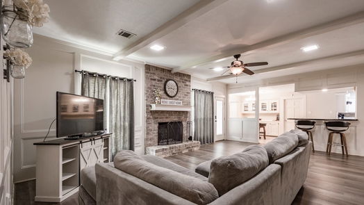 Kingwood 2-story, 5-bed 2114 Spruce Grove Dr-idx