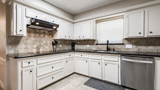 Kingwood 2-story, 5-bed 2114 Spruce Grove Dr-idx