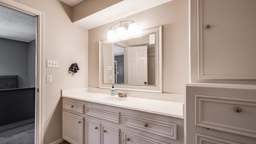 Kingwood 2-story, 5-bed 2114 Spruce Grove Dr-idx