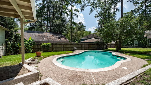 Kingwood 2-story, 5-bed 2114 Spruce Grove Dr-idx
