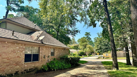 Kingwood 2-story, 4-bed 3214 Cedar Knolls Drive-idx