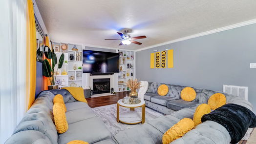 Kingwood 2-story, 4-bed 21832 Whispering Forest Drive-idx