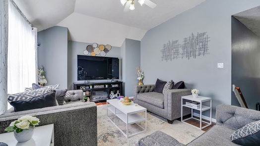 Kingwood 2-story, 4-bed 21832 Whispering Forest Drive-idx