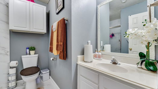 Kingwood 2-story, 4-bed 21832 Whispering Forest Drive-idx