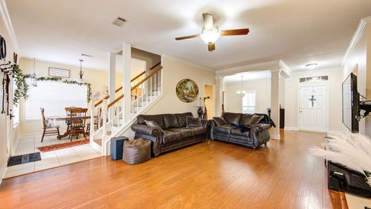 Kingwood 2-story, 3-bed 5403 Knoll Terrace Drive-idx