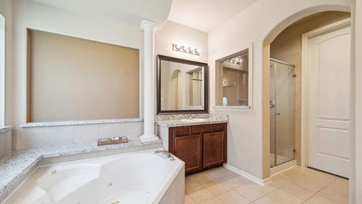 Kingwood 2-story, 4-bed 26005 N Kings Mill Lane-idx