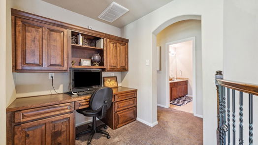 Kingwood 2-story, 4-bed 26005 N Kings Mill Lane-idx