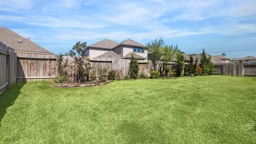 Kingwood 2-story, 4-bed 26005 N Kings Mill Lane-idx