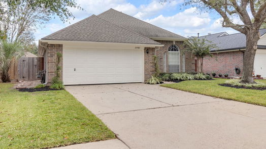 Kingwood null-story, 3-bed 26982 Crown Haven Drive-idx