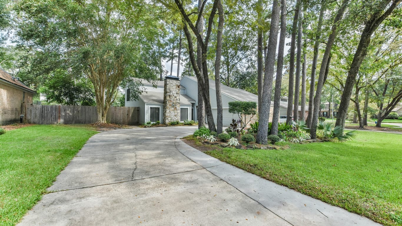 Kingwood 2-story, 4-bed 2119 Woodstream Drive-idx