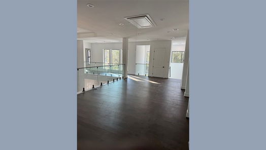 Kingwood 3-story, 6-bed 2 Deer Ridge Estates Boulevard-idx