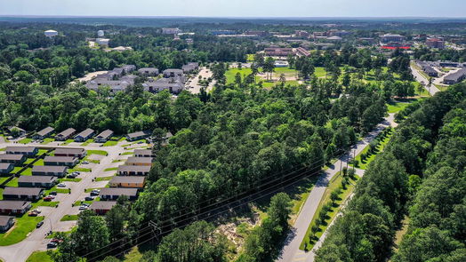 Huntsville null-story, null-bed 5.61 Acres Bearkat Blvd-idx