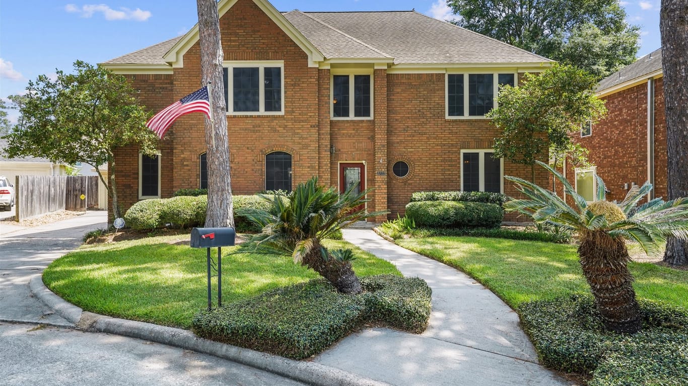 Houston 2-story, 4-bed 3722 Lake Shade Court-idx