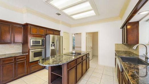 Houston 2-story, 4-bed 3722 Lake Shade Court-idx