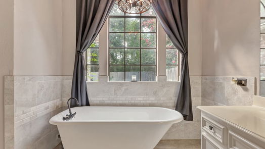 Houston 2-story, 4-bed 5619 Sycamore Creek Drive-idx