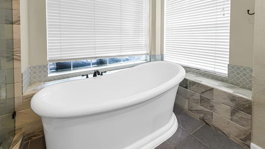 Houston 2-story, 4-bed 5210 Applevale Court-idx