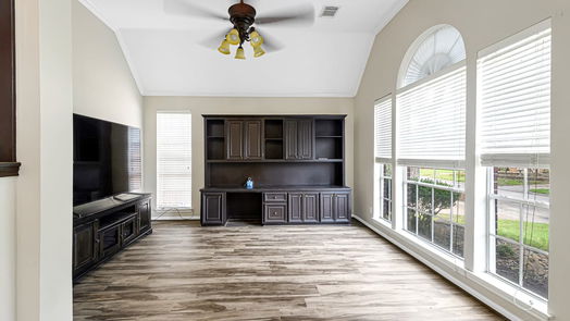 Houston 2-story, 4-bed 5210 Applevale Court-idx