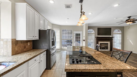 Houston 2-story, 4-bed 5210 Applevale Court-idx