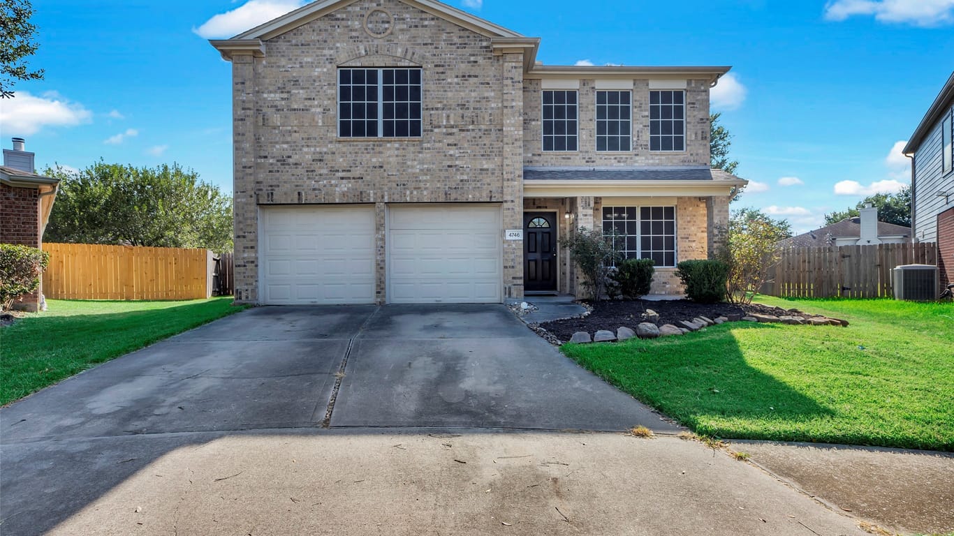 Houston 2-story, 4-bed 4746 Markham Woods Court-idx