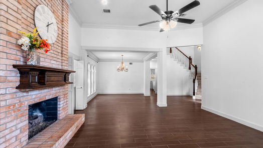 Houston 2-story, 4-bed 5811 Berkshire Hills Drive-idx