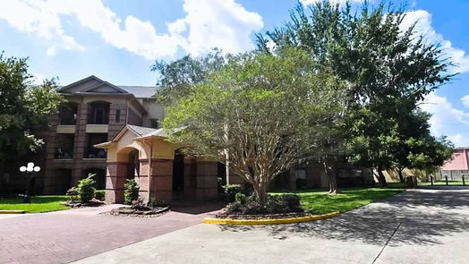 Houston 1-story, 1-bed 2815 Kings Crossing Drive 115-idx