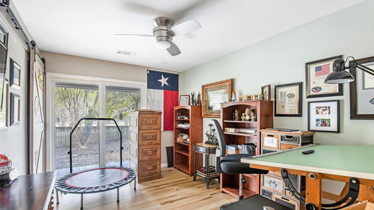 Houston 2-story, 4-bed 5422 Timber Shade Drive-idx