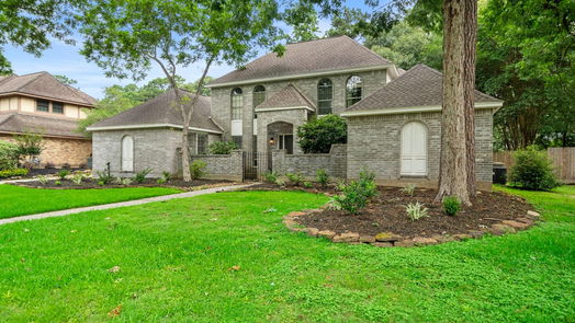 Houston 2-story, 4-bed 5323 Timber Shade Drive-idx