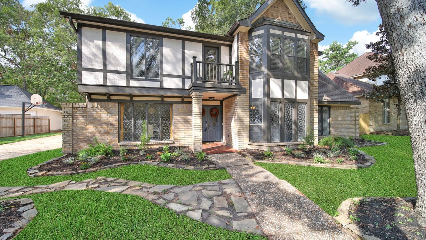 Houston 2-story, 4-bed 5215 Windy Lake Drive-idx