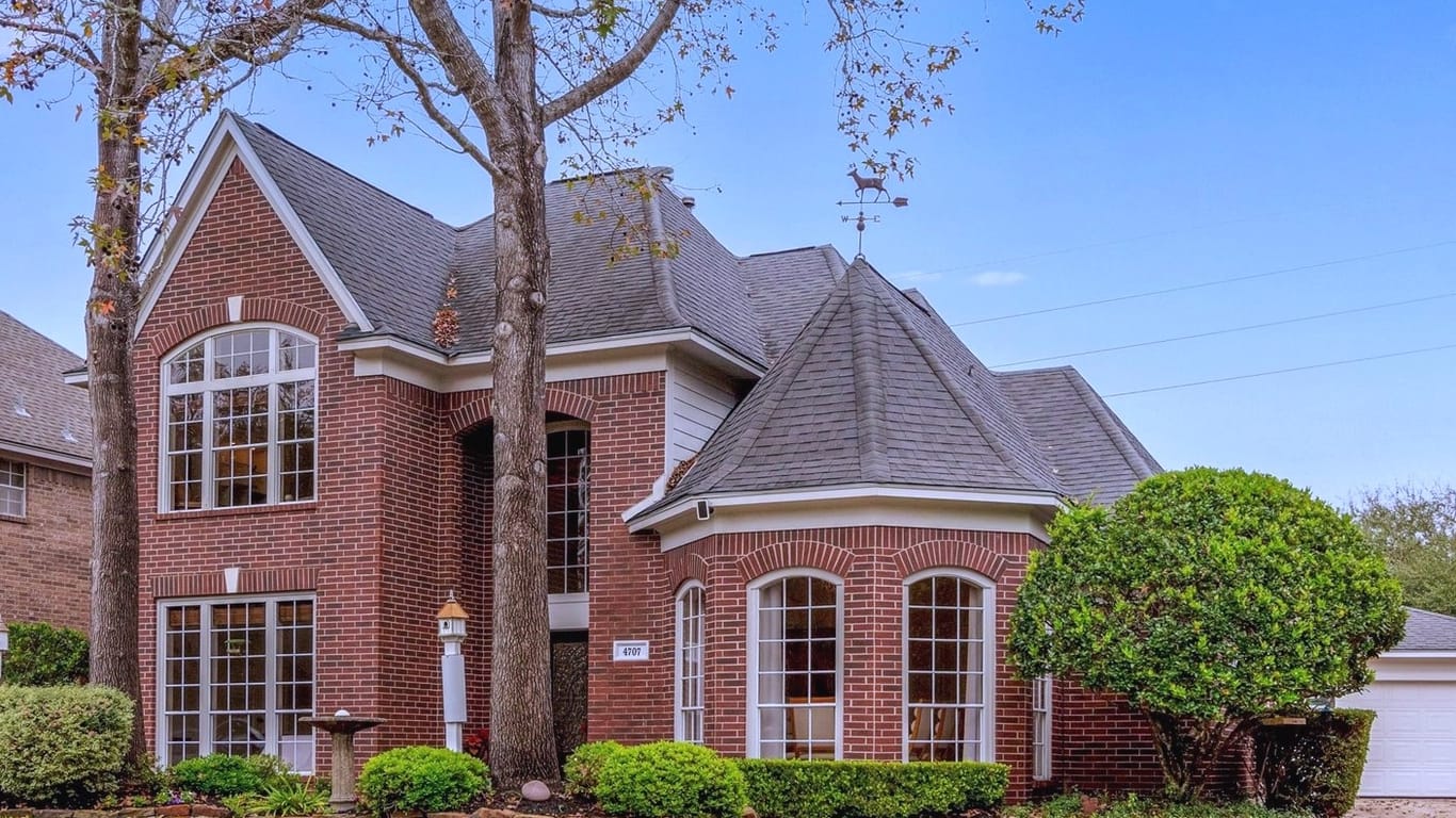 Houston 2-story, 4-bed 4707 Brook Shadow Drive-idx