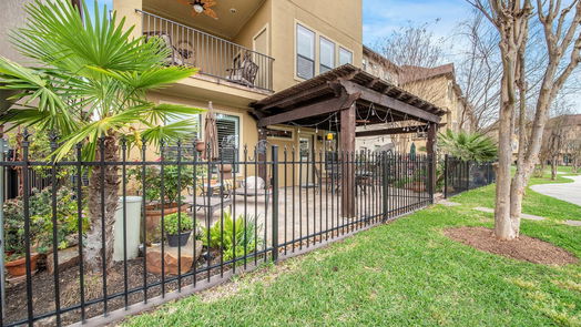 Kingwood 3-story, 4-bed 2810 Kings Retreat Circle-idx