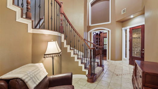 Kingwood 2-story, 4-bed 5918 Country Falls Lane-idx