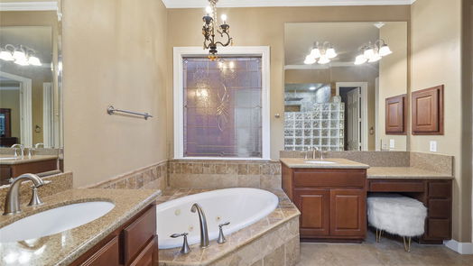 Kingwood 2-story, 4-bed 5918 Country Falls Lane-idx