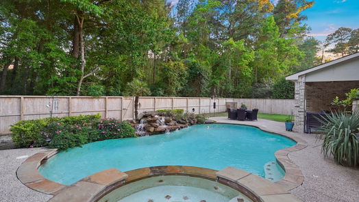 Kingwood 2-story, 4-bed 5918 Country Falls Lane-idx