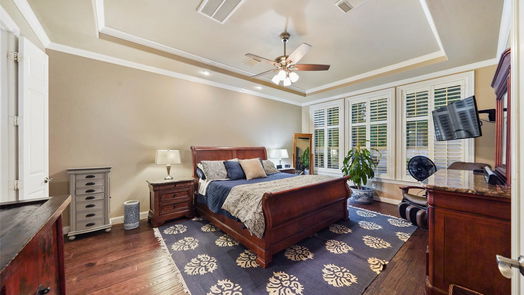 Kingwood 2-story, 4-bed 5918 Country Falls Lane-idx