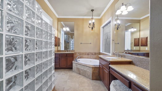 Kingwood 2-story, 4-bed 5918 Country Falls Lane-idx